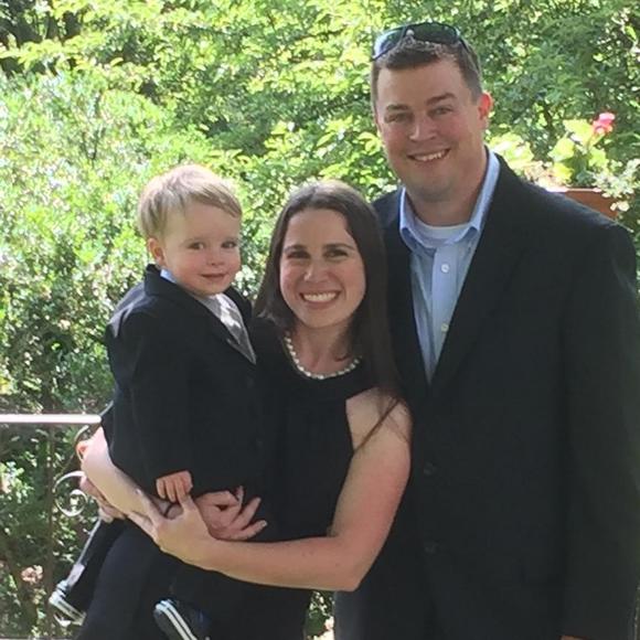 Meet your Posher, Angie - Picture 1 of 1